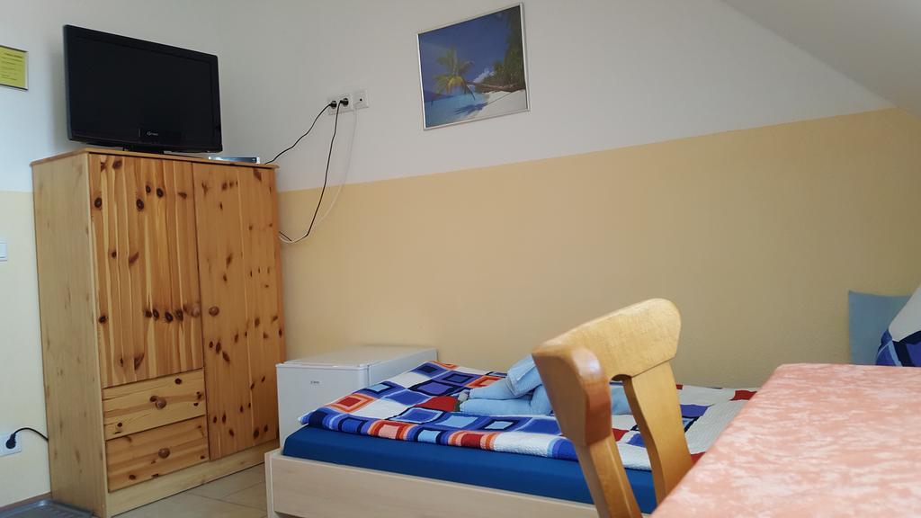 Pension Assmann Лангенбрук Екстериор снимка